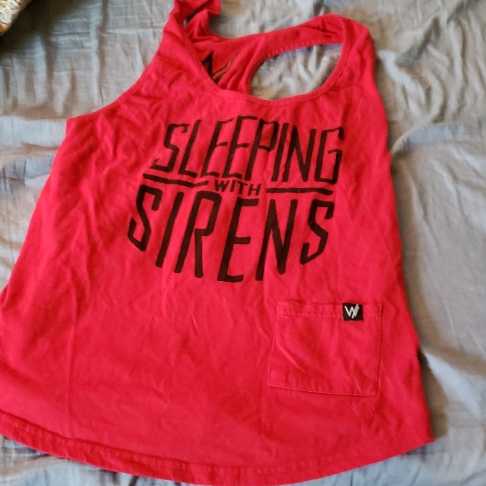 Sleeping with sirens tank